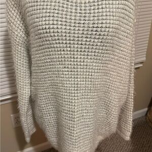 Rachel Roy Ivory & Gray Pullover sweater size XL